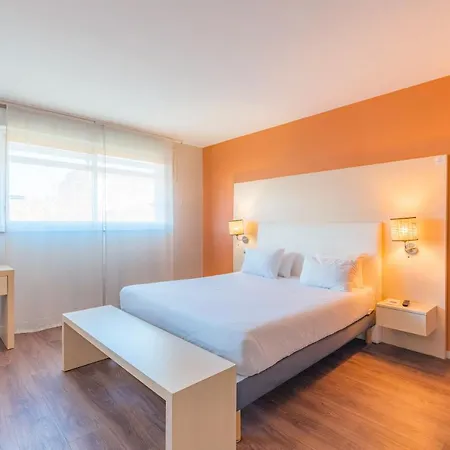 מלון דירות Appart'city Confort Ovalie I 3*